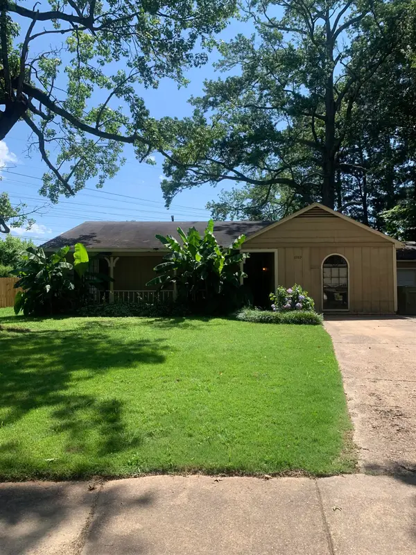 6989 CHERRY BLOSSOM DR, Memphis, TN 38133