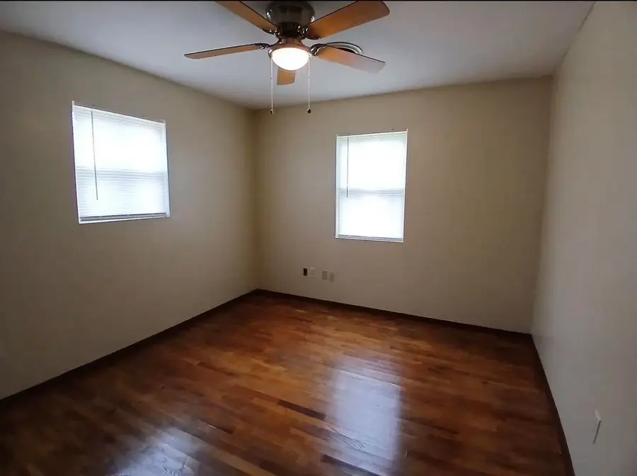 4005 SEWANEE RD, Memphis, TN 38109 - Image #2