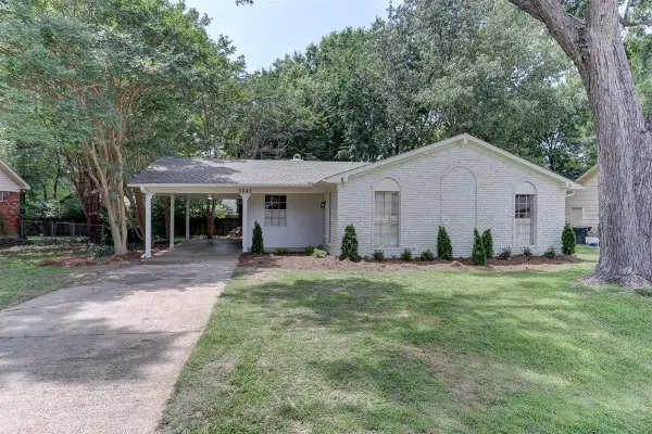 3047 NEWMARKET DR, Bartlett, TN 38134