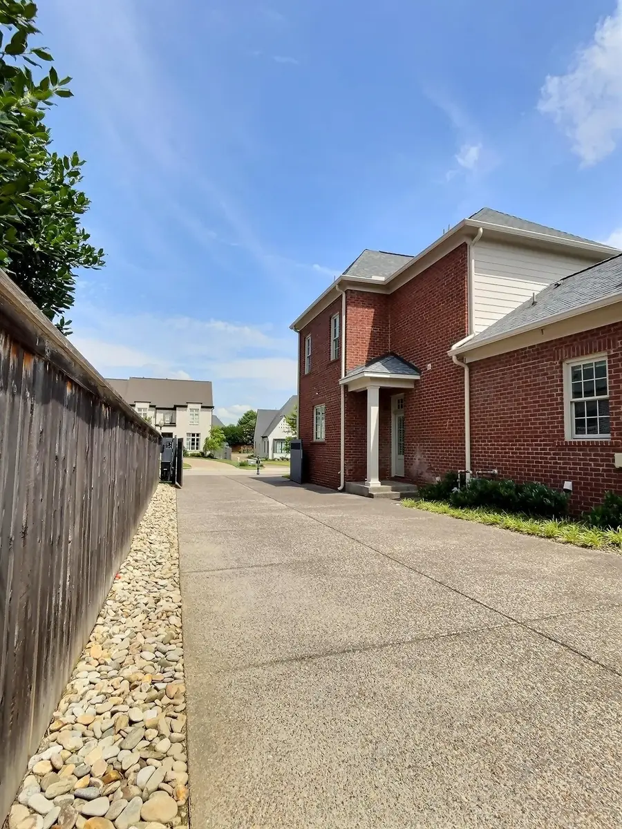 3181 CHAPEL WOODS CV, Germantown, TN 38139 - Image #3