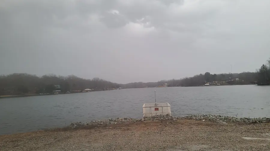 487 FAIRWAY DR, Saulsbury, TN 38067 - Image #2