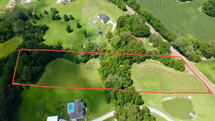 6055 FEATHERS CHAPEL DR, Somerville, TN 38068 - Image #2