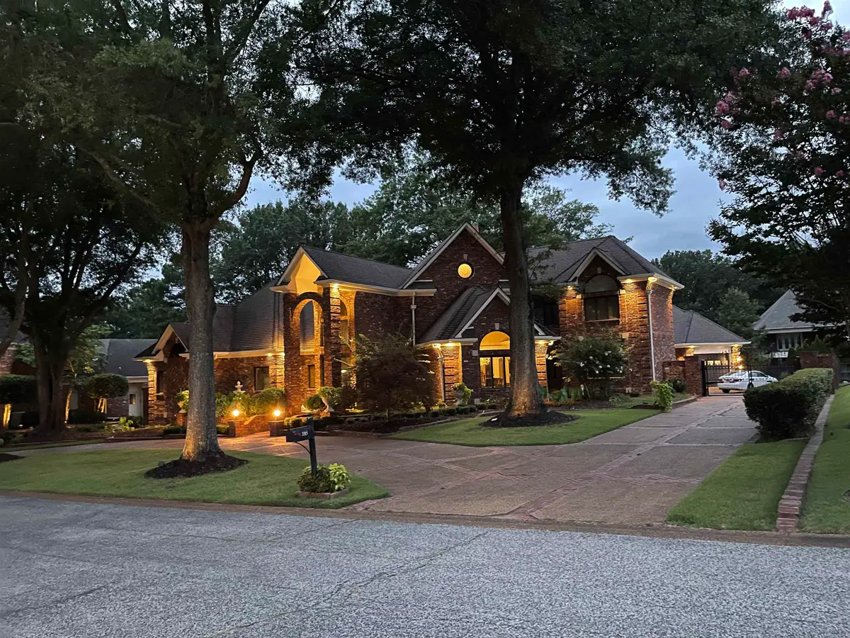 3315 CLUBHILL DR, Memphis, TN 38125 - #1