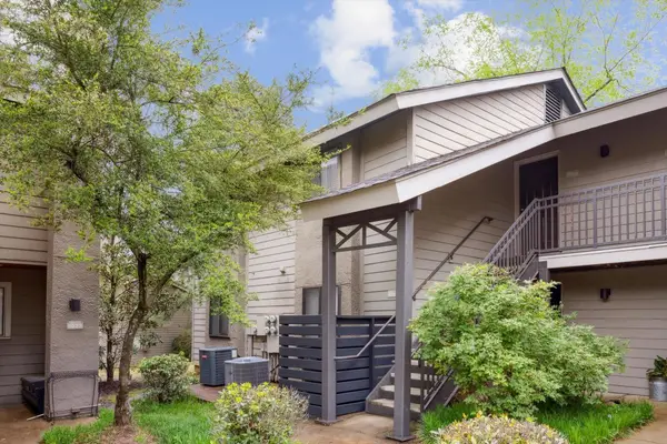 1824 CROSSFLOWER CV #94, Germantown, TN 38138