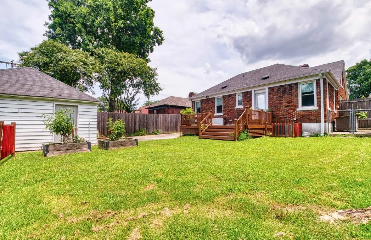 883 N MCLEAN BLVD, Memphis, TN 38107 - Image #1