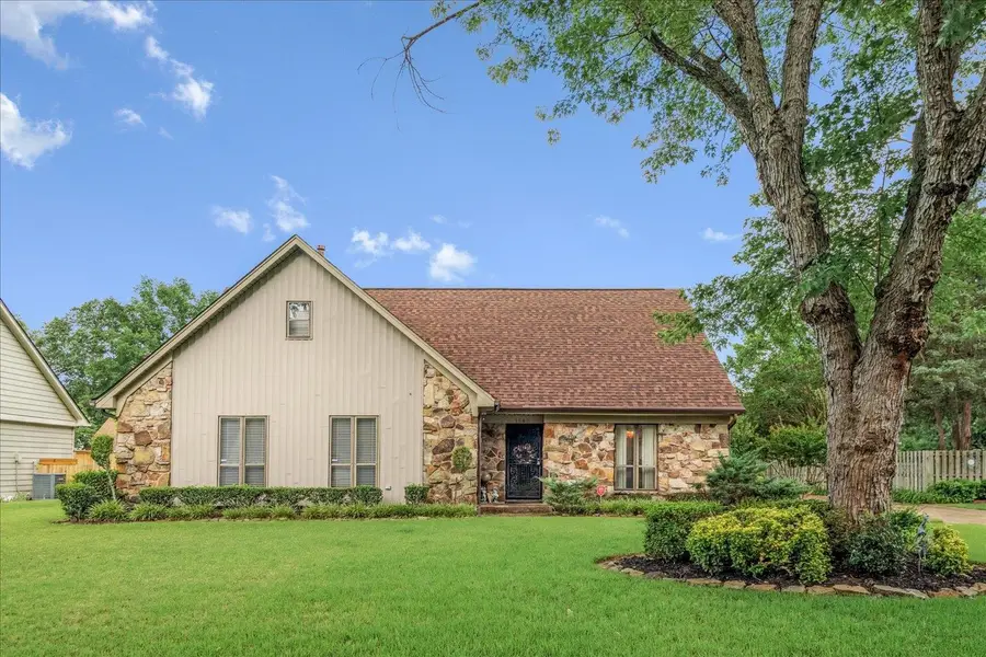 1888 ALDER BRANCH LN, Germantown, TN 38139 - Image #3