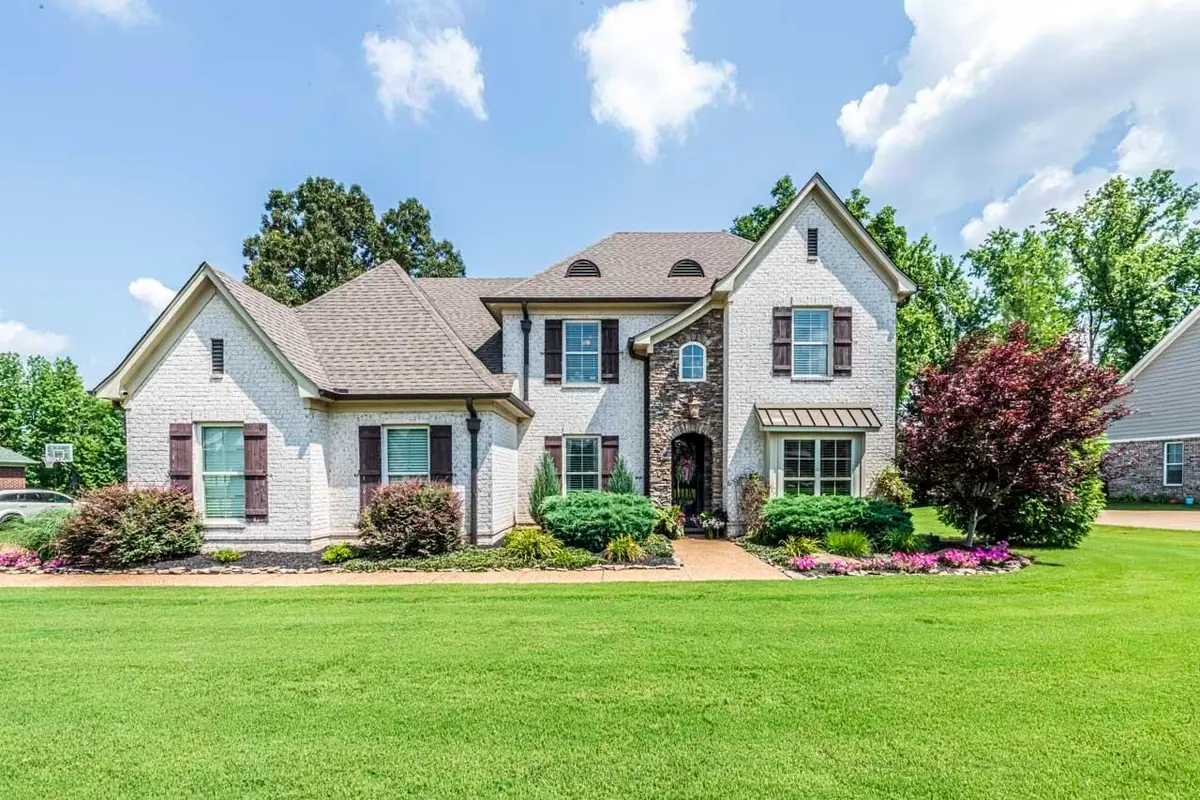 310 WOOTEN OAKS CIR, Munford, TN 38058 - Image #1