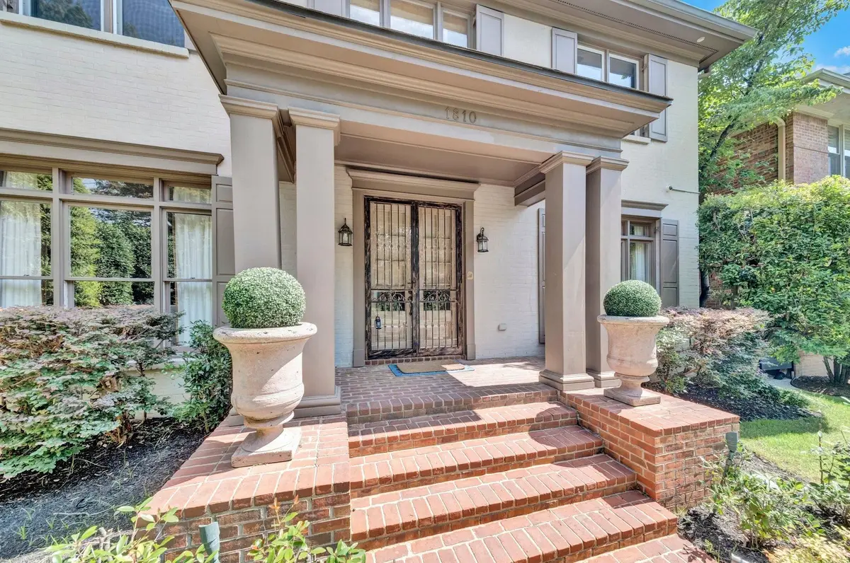 1810 AUTUMN AVE, Memphis, TN 38112 - #1