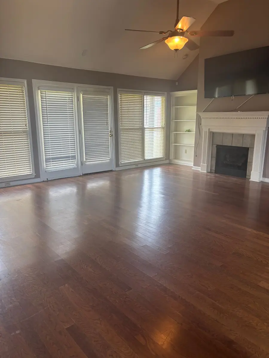 9344 CHIMNEYROCK BLVD, Cordova, TN 38016 - Image #2