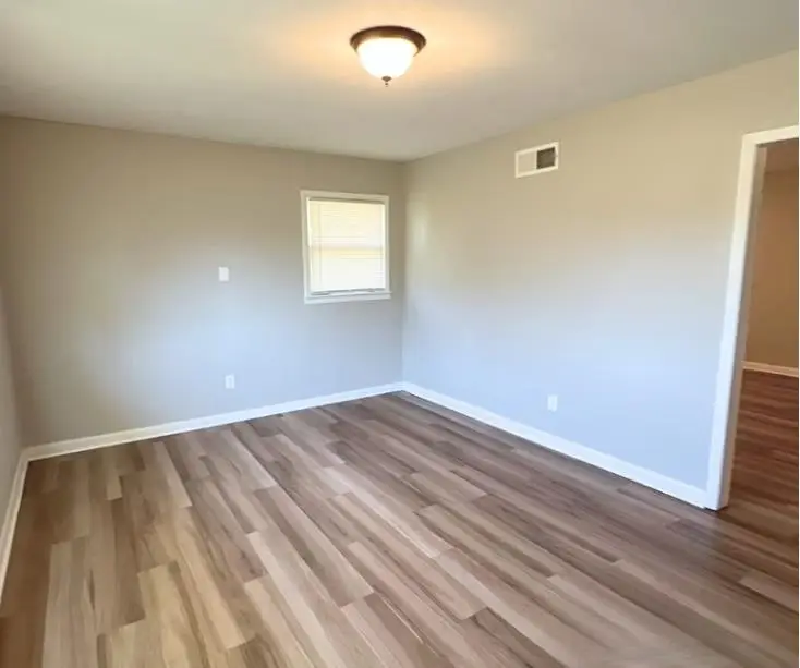 404 STONEHAM RD, Memphis, TN 38109 - #3