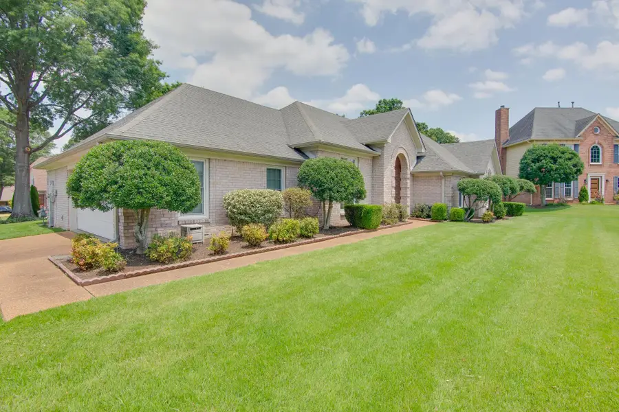 212 ANITA CV, Collierville, TN 38017 - Image #2
