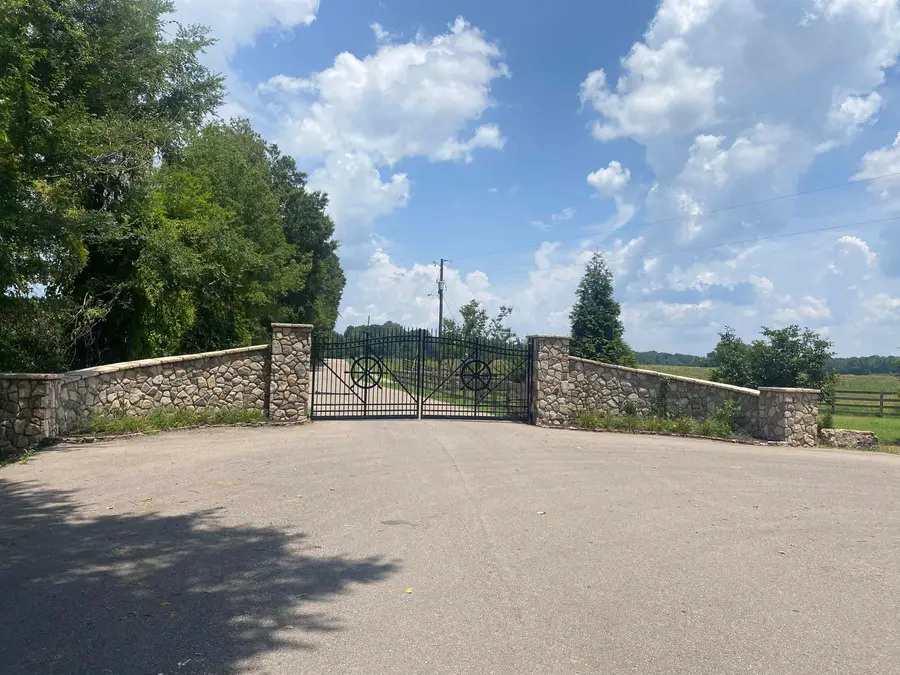 12 CADEN CV, Savannah, TN 38372 - Image #3