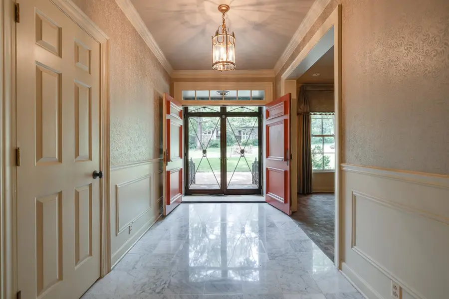 5999 WOOD TRAIL DR, Memphis, TN 38120 - Image #3