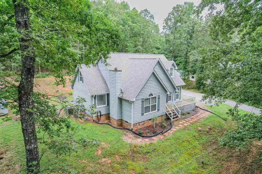 635 JENNY ST, Selmer, TN 38375 - Image #2