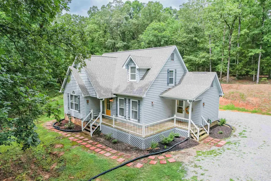 635 JENNY ST, Selmer, TN 38375 - Image #3