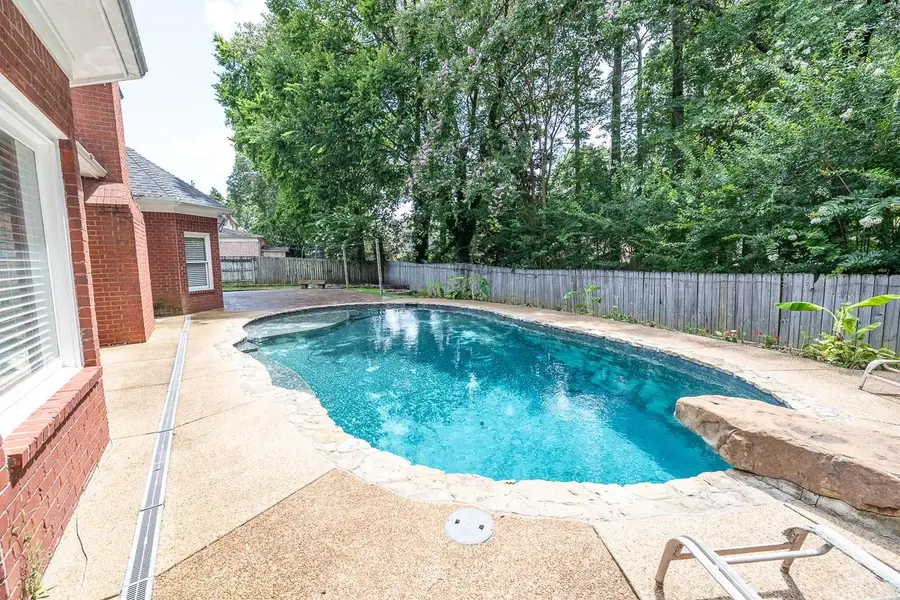 2921 CRYE CREST CV, Germantown, TN 38138 - Image #3