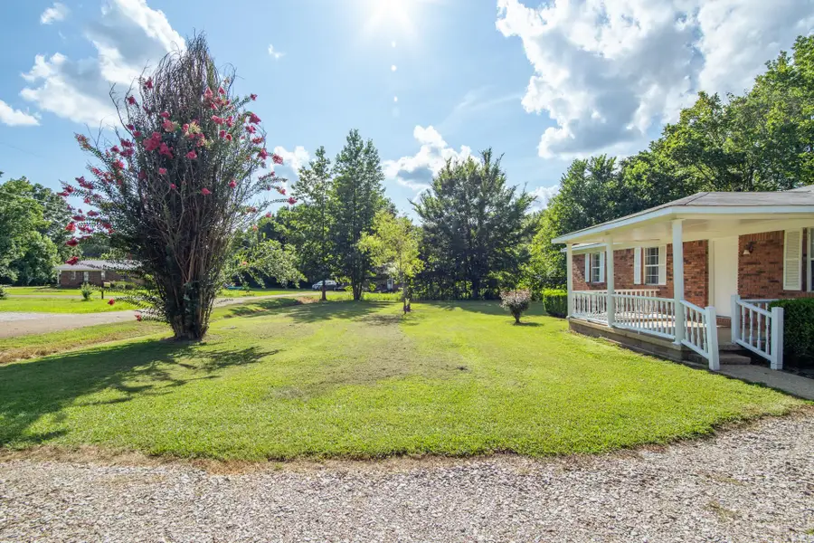 85 JANEY LOOP, Savannah, TN 38372 - Image #3