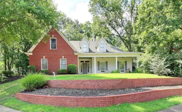 255 ELLAWOOD LN, Collierville, TN 38017