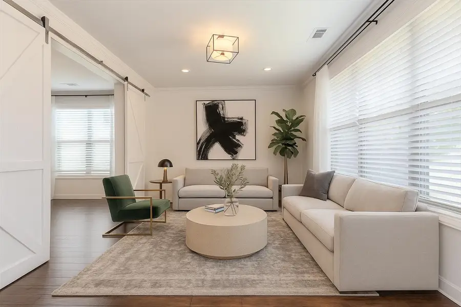 350 DOGWOOD VALLEY DR, Collierville, TN 38017 - Image #2