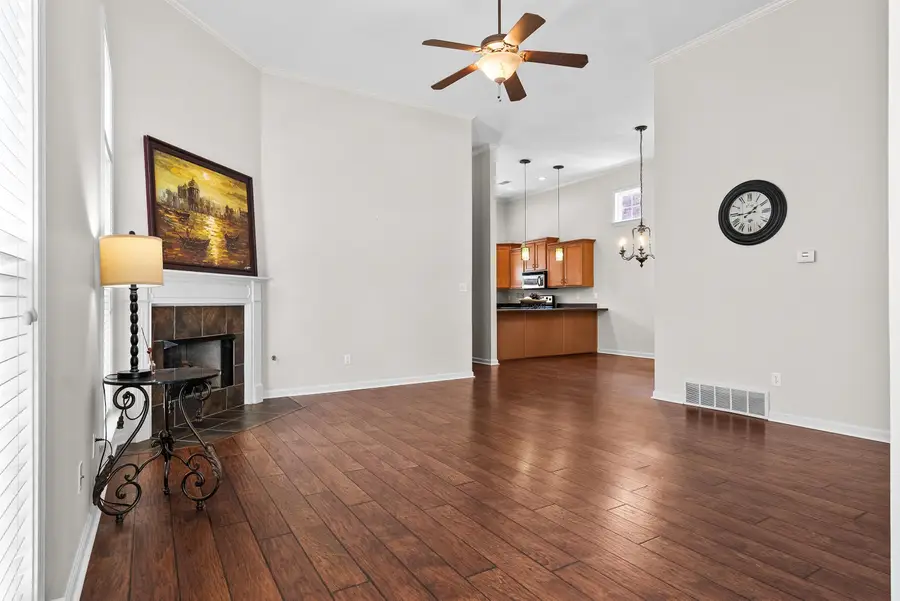 1915 TALISKER DR, Cordova, TN 38016 - Image #3