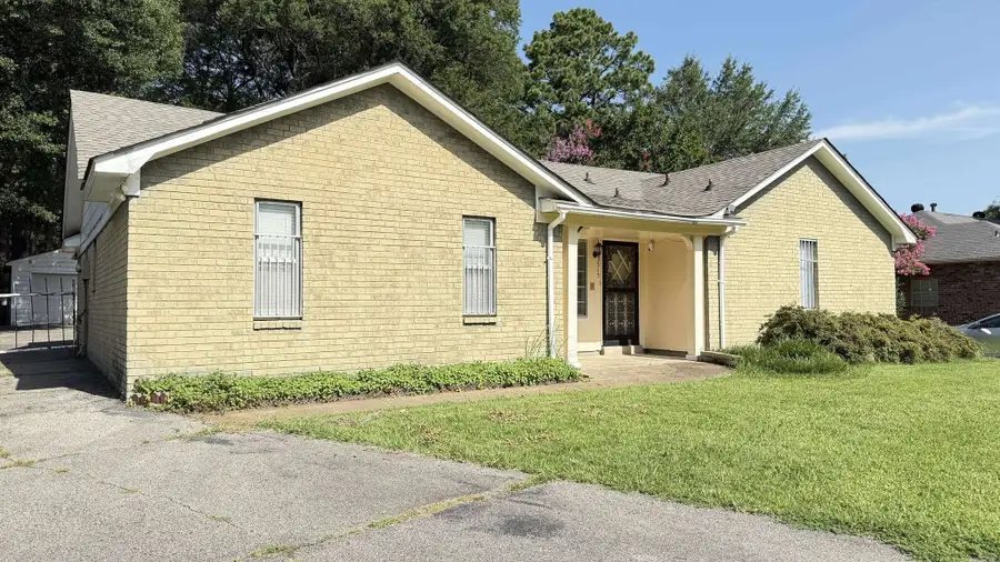 3515 WOODDALE CV, Memphis, TN 38118 - Image #2