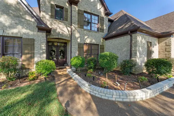 4852 SHIRA DR, Bartlett, TN 38002