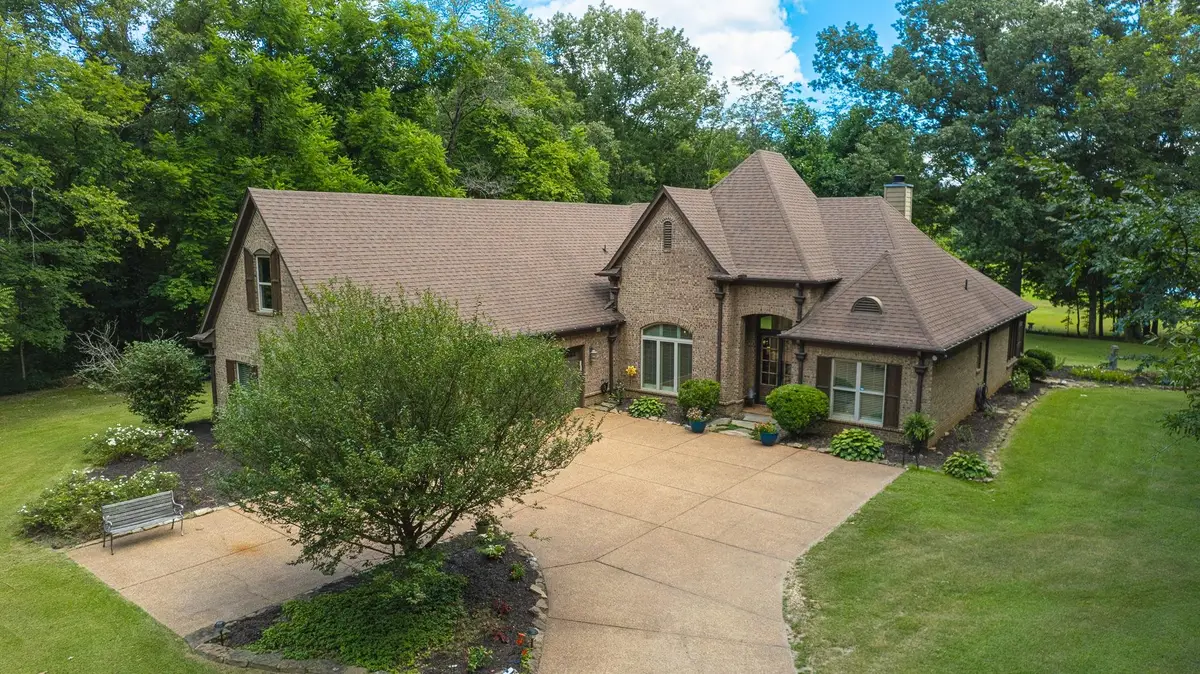1290 CRYSTAL SPRINGS DR, Rossville, TN 38066 - Image #1