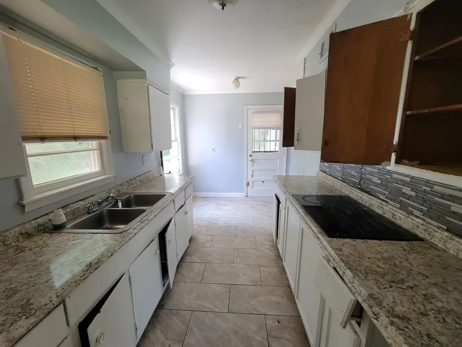 3557 N TREZEVANT ST, Memphis, TN 38127 - Image #3