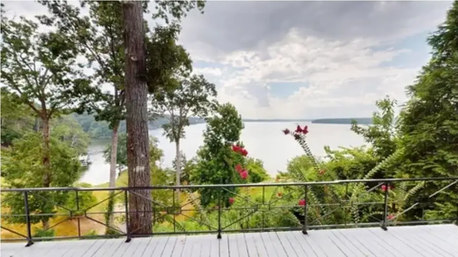 305 ANCHOR BAY PT, Savannah, TN 38372 - Image #2