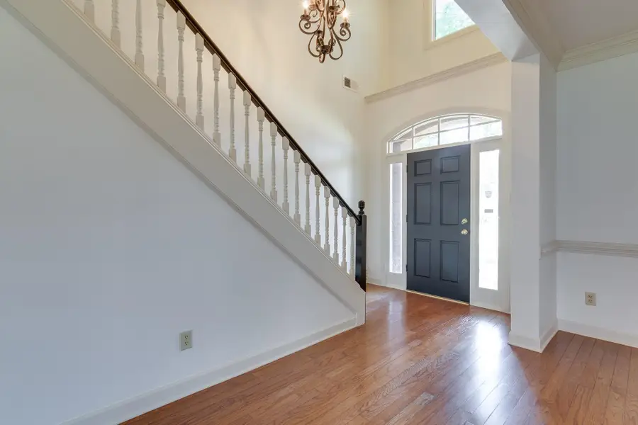 1700 W BELLEDEER DR, Cordova, TN 38016 - Image #2