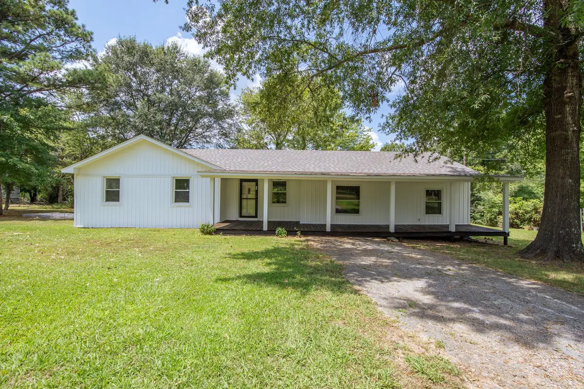 7073 S 22 HWY, Michie, TN 38357-6011 - Image #1