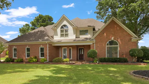 2431 SHREWSBURY RUN E, Collierville, TN 38017