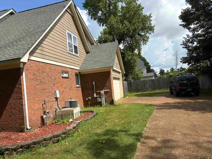 7594 STOUT RD, Germantown, TN 38138 - Image #3