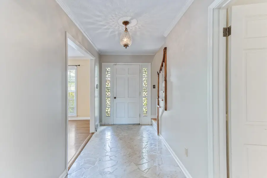 5909 BRIERHEDGE AVE, Memphis, TN 38120 - Image #2