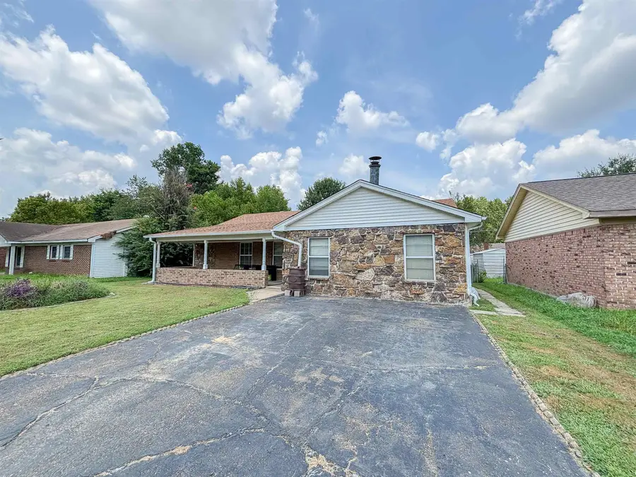 6296 WOODGREEN RD, Millington, TN 38053 - Image #2