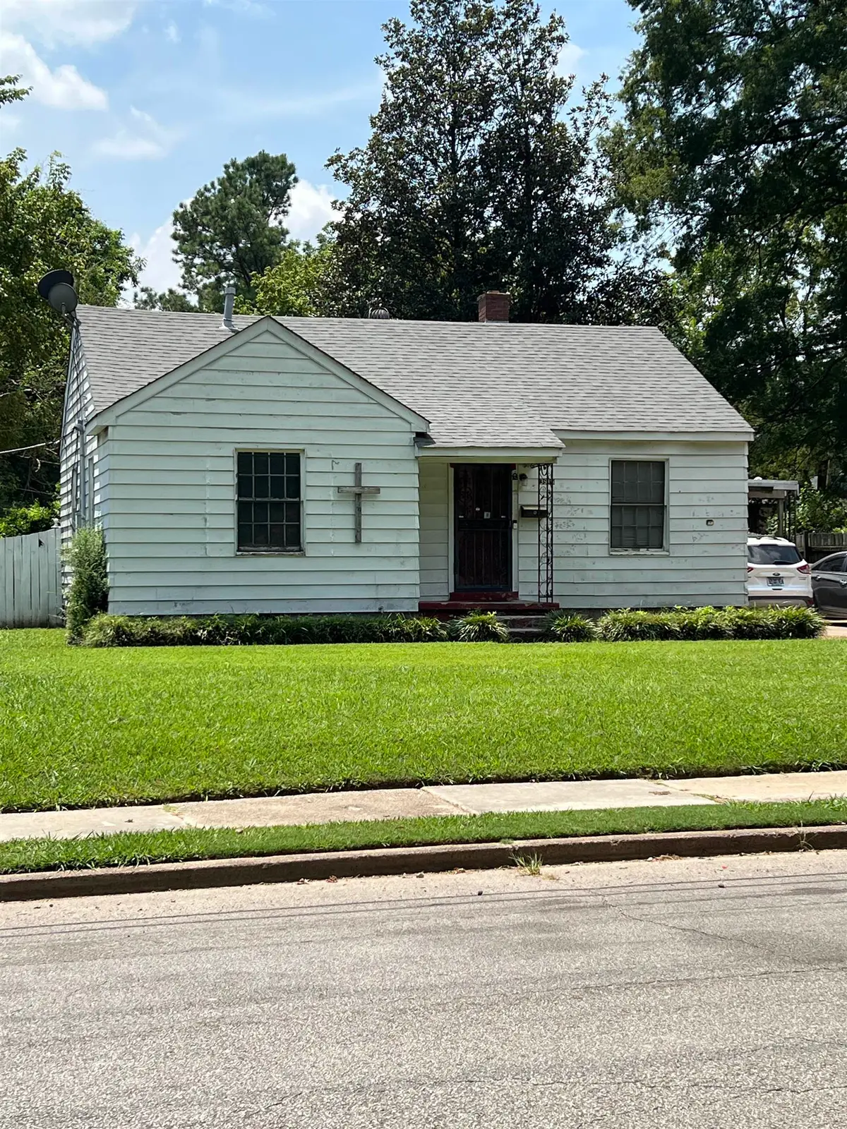 3915 BAYLISS AVE, Memphis, TN 38122 - Image #1