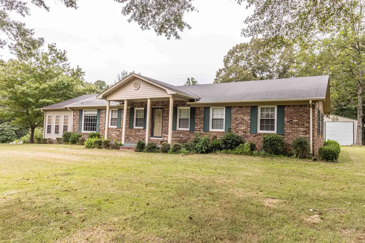 239 OLD NO 5 RD S, Selmer, TN 38375 - Image #1