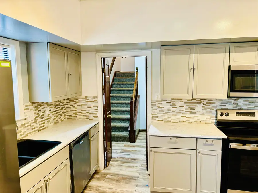 8699 CHERRY SPRING DR, Cordova, TN 38016 - Image #3