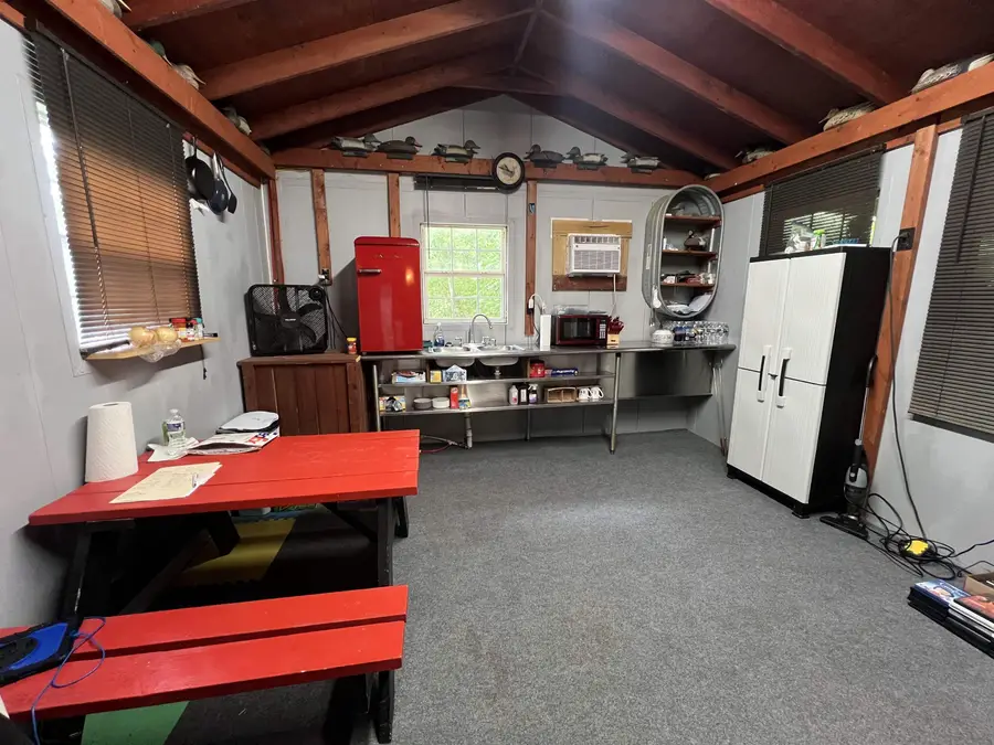 590 TOWBOAT LN, Adamsville, TN 38310 - #2