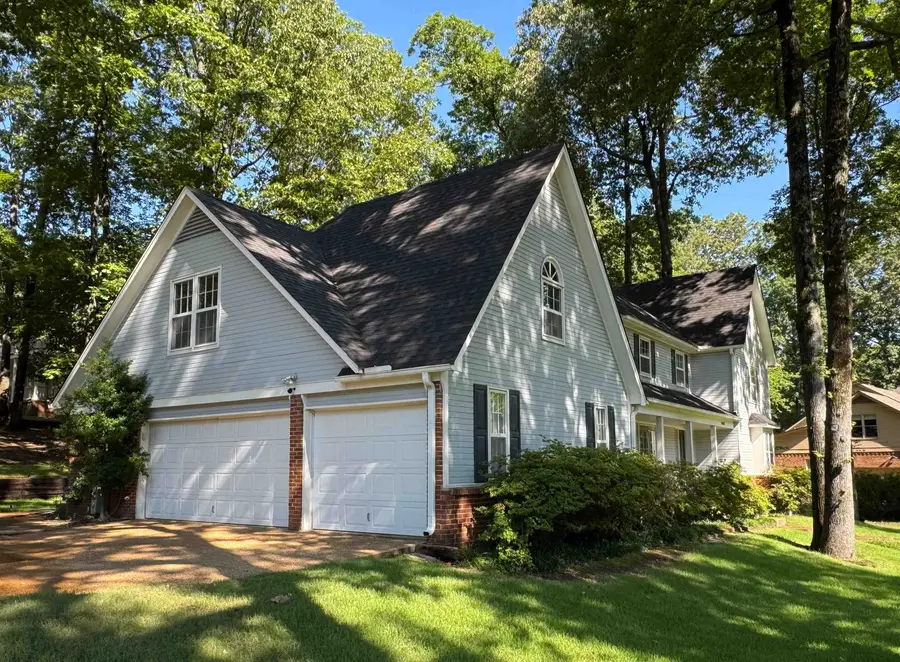 2065 STEEPLEBROOK DR, Cordova, TN 38016 - Image #2