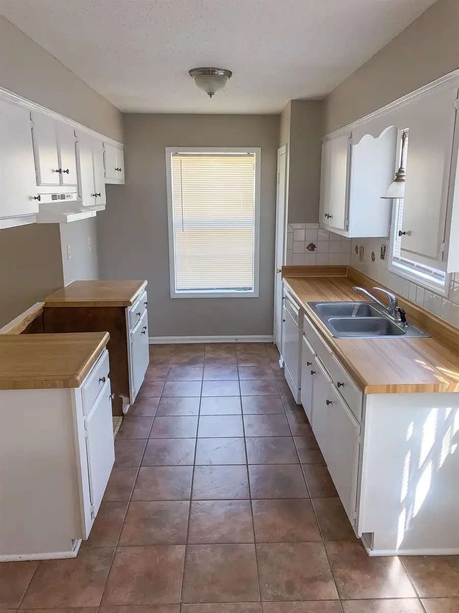 4409 E HUNTERS GLEN DR, Memphis, TN 38128 - Image #3