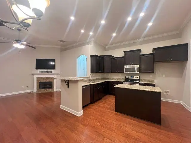 1977 ROCHELLE LN, Cordova, TN 38016 - Image #3