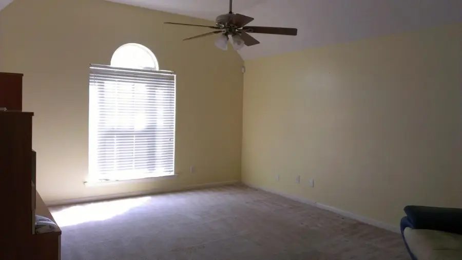 6880 WRIGLEY DR, Cordova, TN 38018 - Image #2