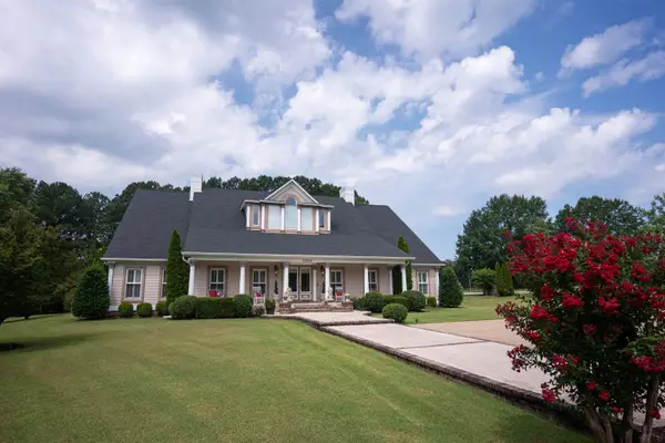 1203 PINE LAKE DR, Corinth, MS 38834