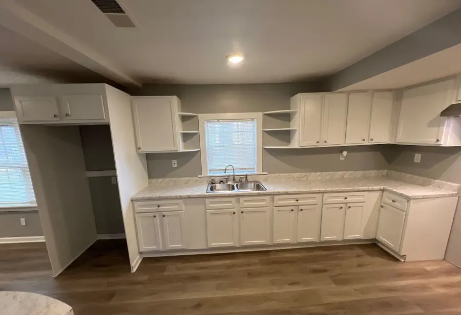 2974 WAVERLY AVE, Memphis, TN 38111 - Image #2