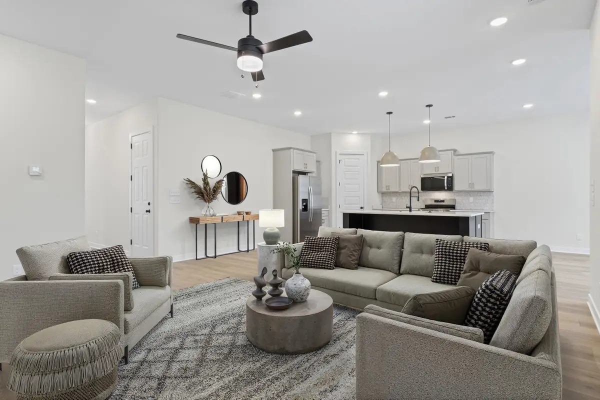 105 LIVE OAK CV, Oakland, TN 38060 - #1