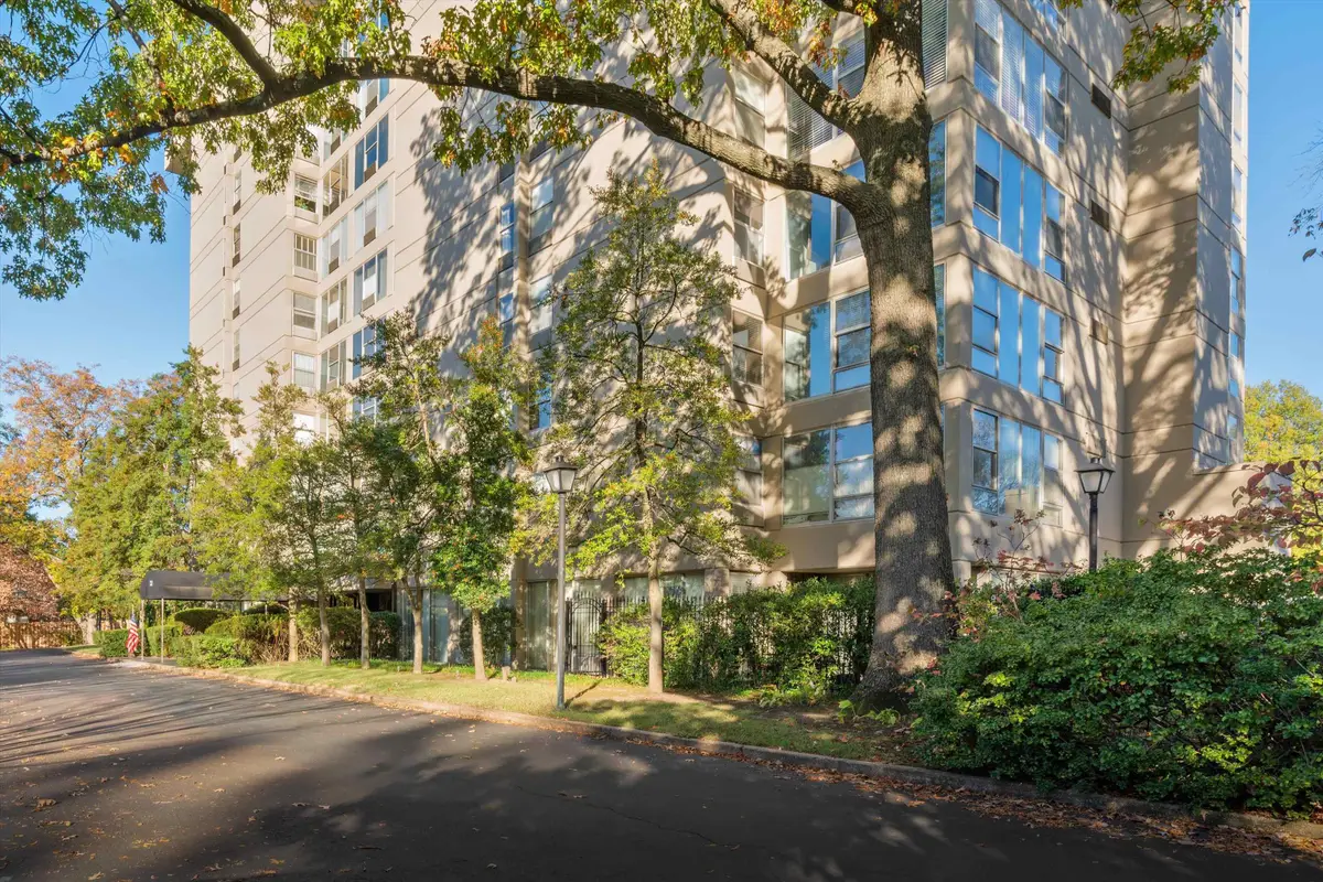 232 S HIGHLAND ST #109, Memphis, TN 38111 - Image #1