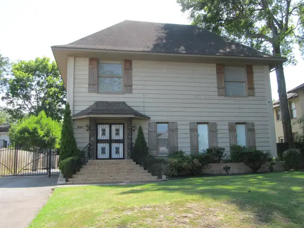 1297 PEABODY AVE, Memphis, TN 38104