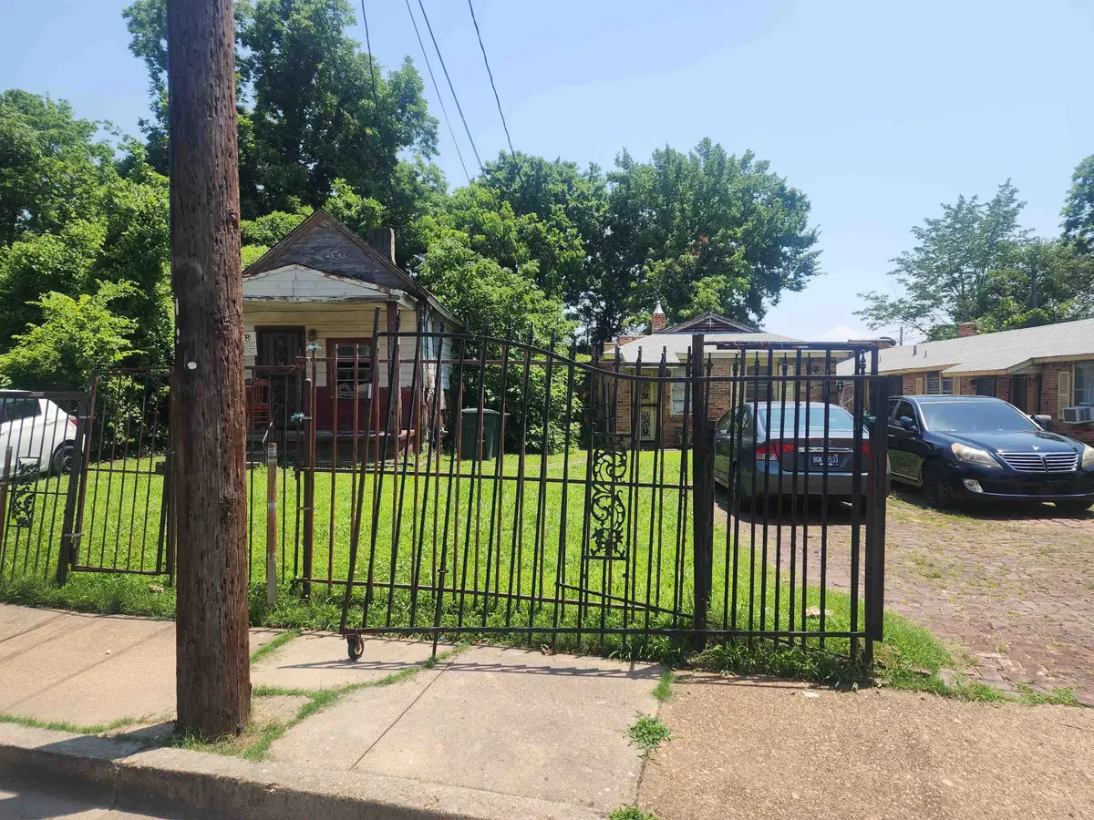 249 CALDWELL AVE, Memphis, TN 38107 - Image #1