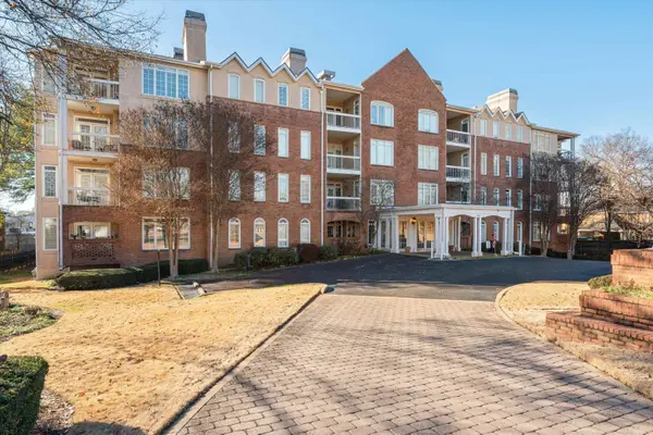 405 S PERKINS RD #430, Memphis, TN 38117